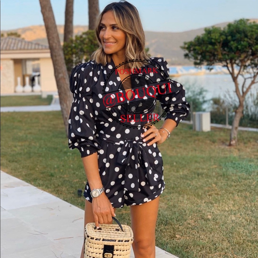 BLOGGERS FAVORITE ZARA SHORT POLKA DOT JUMPSUIT - Picture 8 of 8